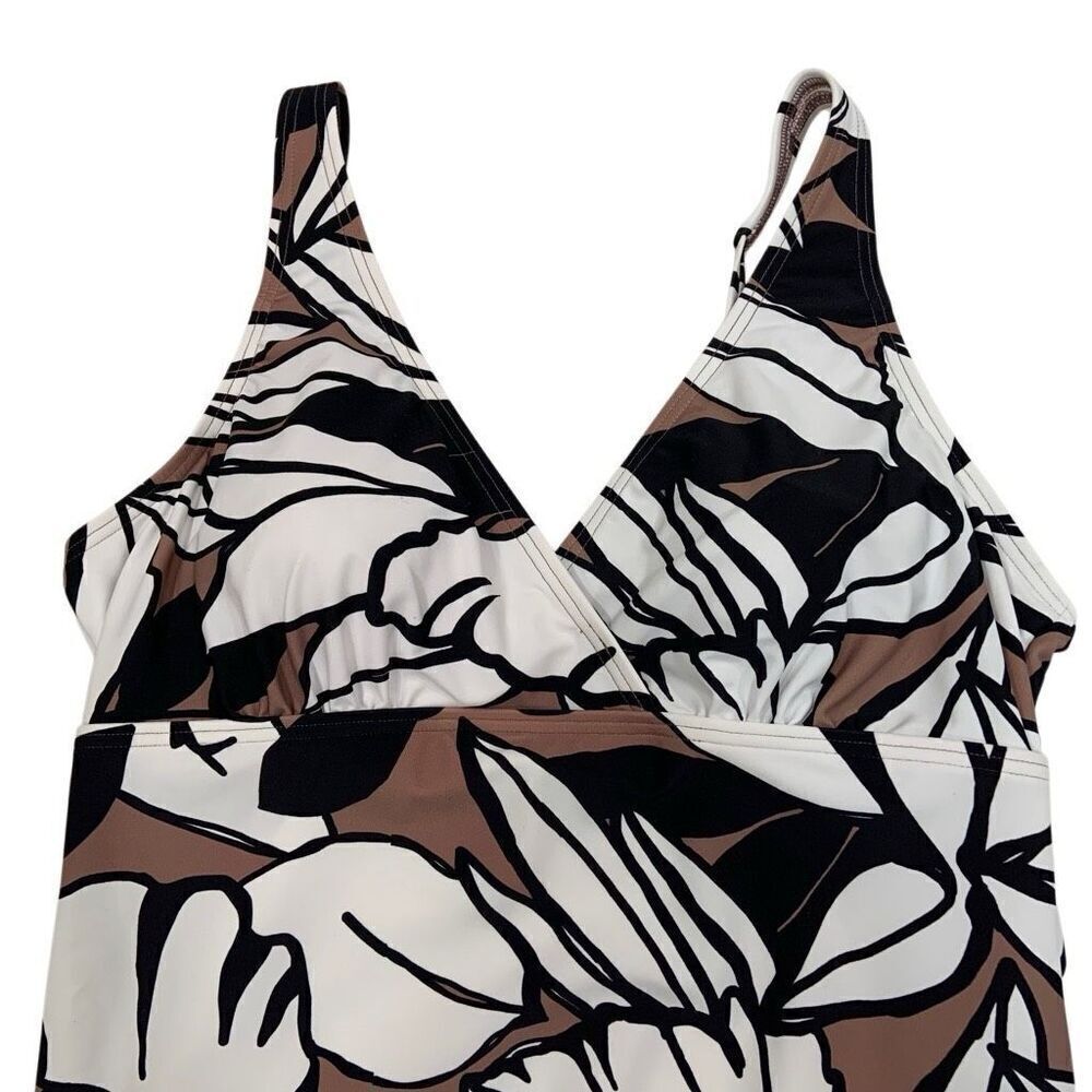 New ✨ LANDS’ END One Piece Swimsuit (Sz 14/16) - Picture 4 of 7